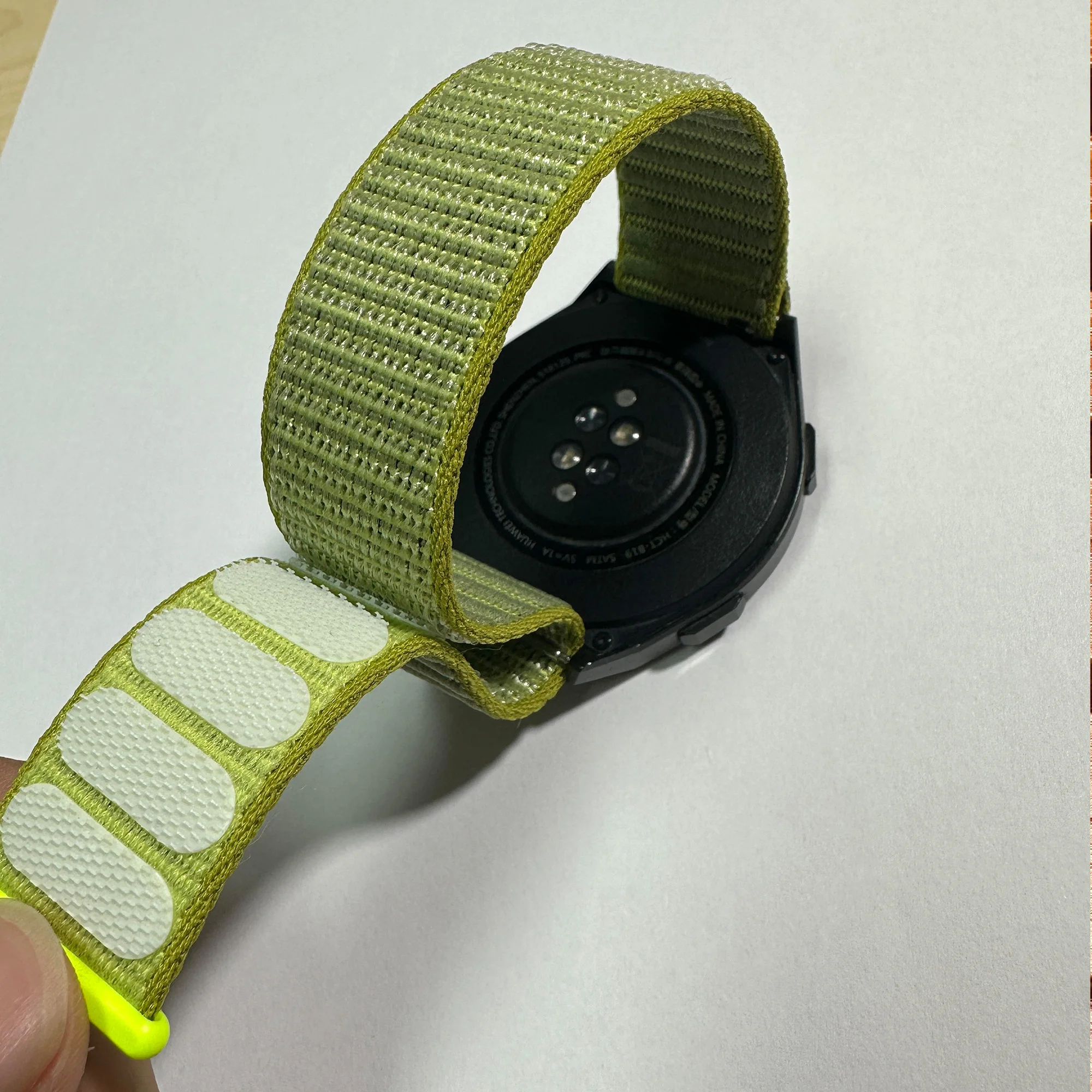 Tali Jam Tangan Nylon Elastis 22mm dengan Pengait Lepas Cepat Desain Baru, Tali Jam Nylon yang Dapat Disesuaikan untuk Kenyamanan