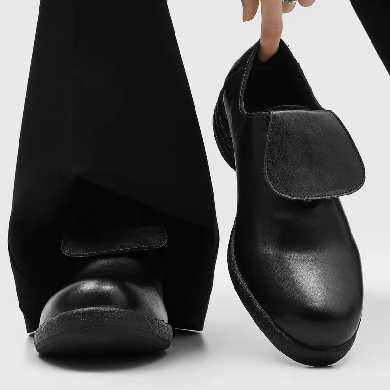 Neue Retro-Schuhe mit dickem Absatz, lässige Herrenschuhe, personalisierte, modische, einfache, rutschfeste, höhenvergrößernde Derby-Schuhe