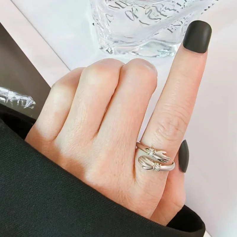 1pc 925 Silver Plated Hand Hug Pattern Design Synthetic Zircon Ring, Creative Embrace of Love, Adjustable Opening Ring, Warm Gift