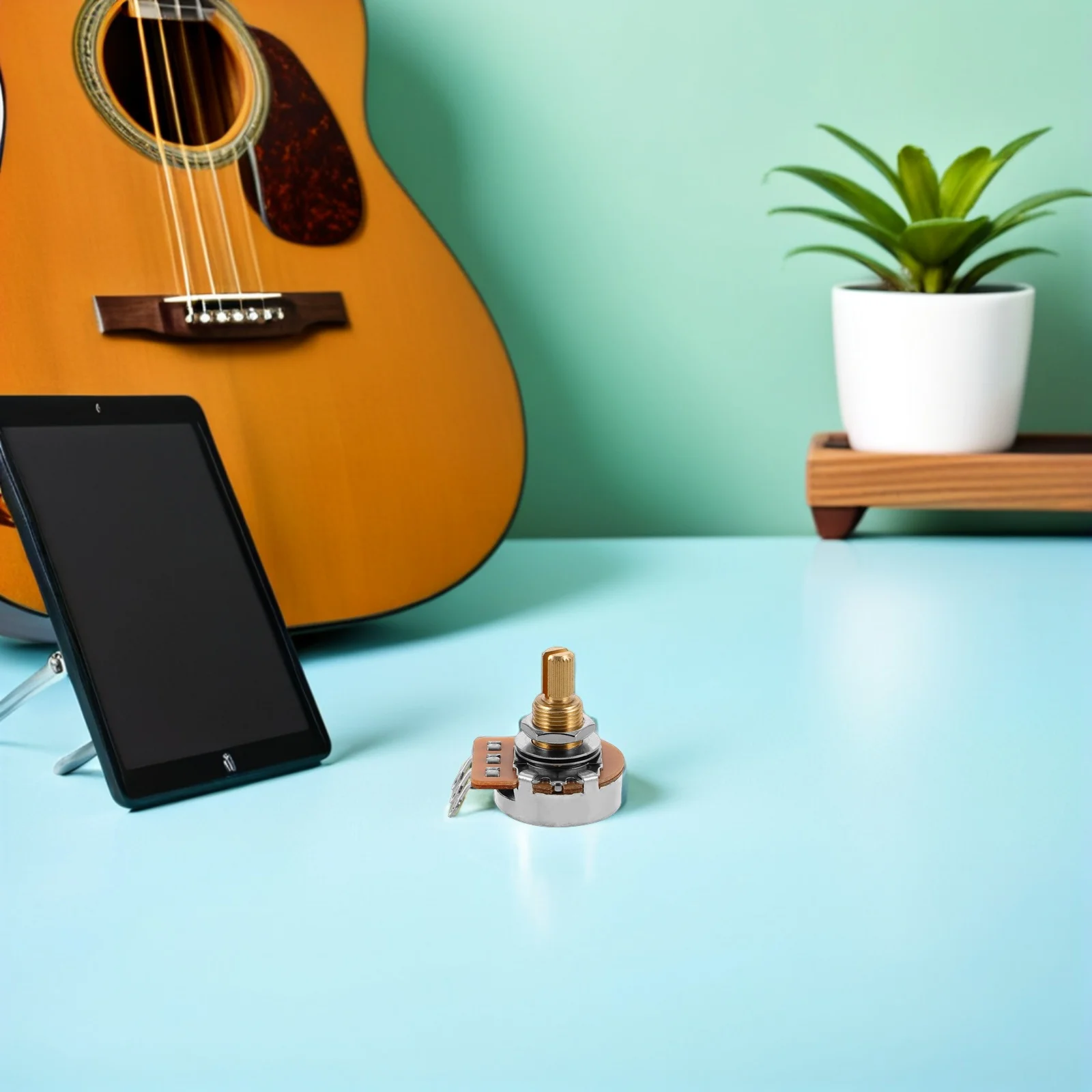 

Electric Guitar Potentiometer 500K Split Shaft 24 Teeth Audio Taper Volume Control For Guitar Bass Replacement Parts