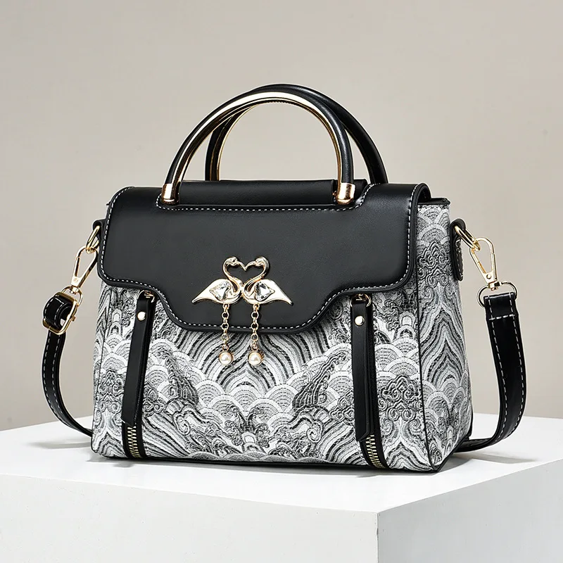 

New Embroidered Contrasting Color Bag, Women's Handbag, Niche and Versatile, Single Shoulder Diagonal Cross Texture, Stylish