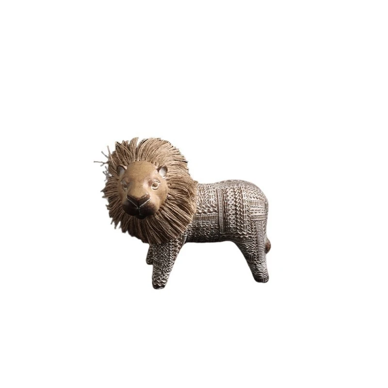 

Little Venice Lion Little Fair Lion Nordic Transport Animal Ornament Wabi Art Living Room Study Bedroom Ornament