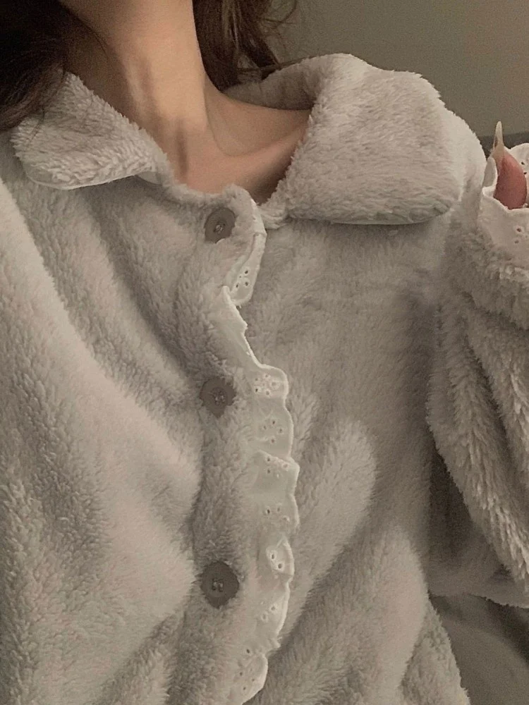 Thickened Coral Fleece Sleepwear Women's Style Half Fleece Warm Home Clothes Long Sleeve Lace Trim Winter Home Suit