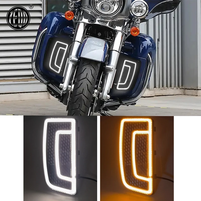 Applicable to Harley Electra Glide Road King Street Glide Tourer Leg Lamp 3-in-1 Daytime Running Turn Signal Light 14-24