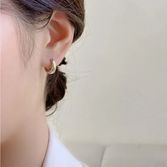 925 Sterling Silver Korean Earrings Simple Temperament Exquisite Hot Semale Sexy Jewelry Gift