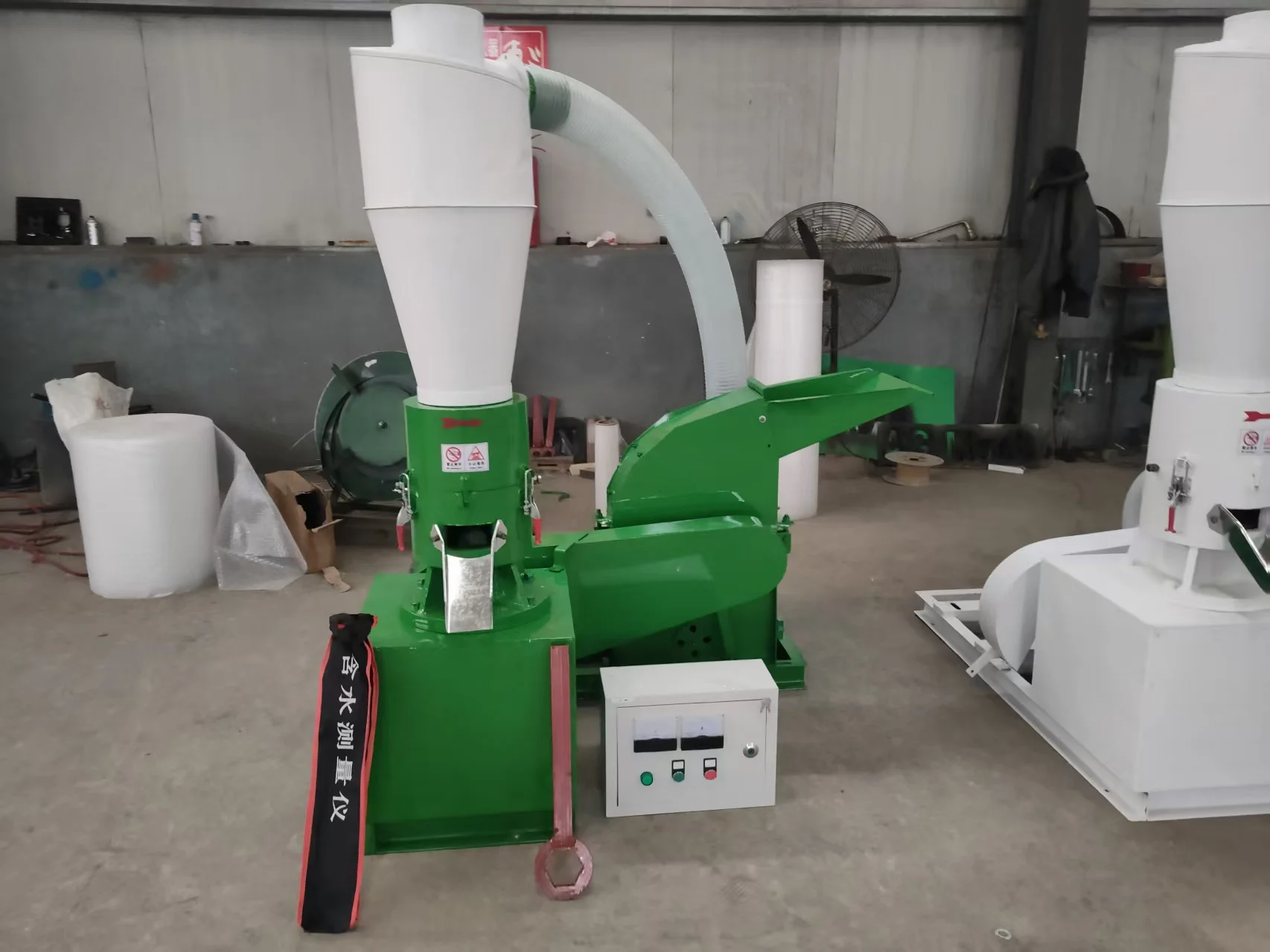 Diesel wood Making Pellet Mill Machine wood pellet making machine with crush engine