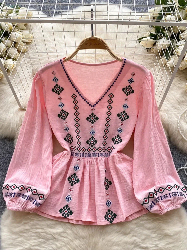 Women Spring Autumn Blouse Vintage Ethnic Style Heavy Industry Embroidery Long Sleeve Top New Waist Ruffled Short Blouse D4924