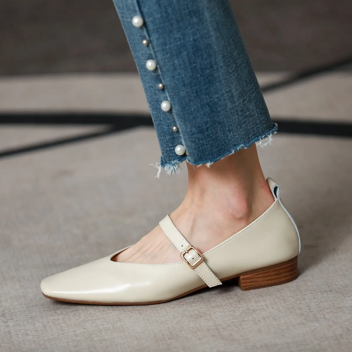 Estilo francês Sapatos Simples Couro Um Strap Flats Toe Rodada Primavera Outono Buckle Strap Mary JaneLow Saltos Mulher sapatos baixos