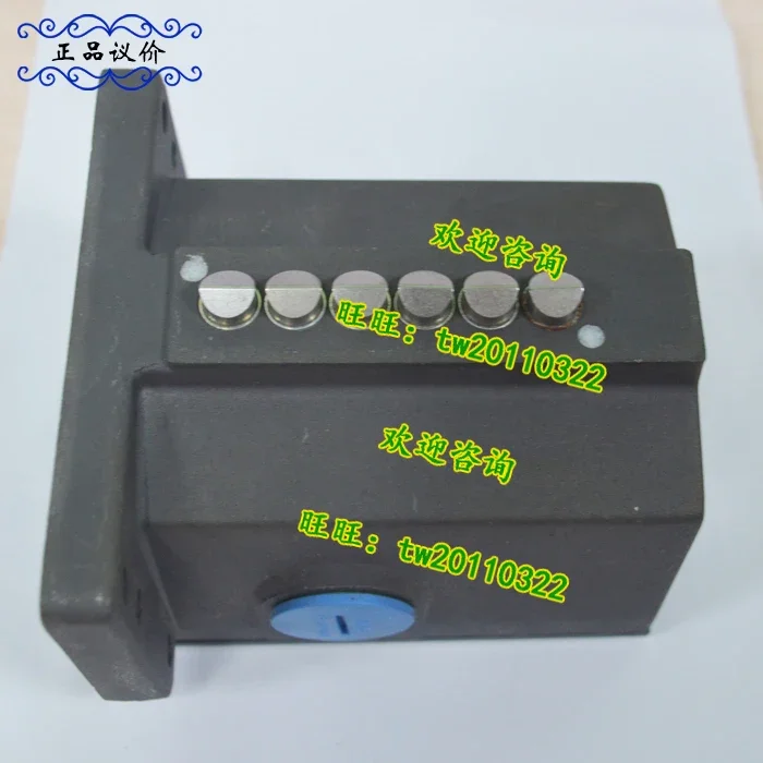 [Physical Photo] BNS 819-D06-D12-100-10-FD Balluff Limit Switch