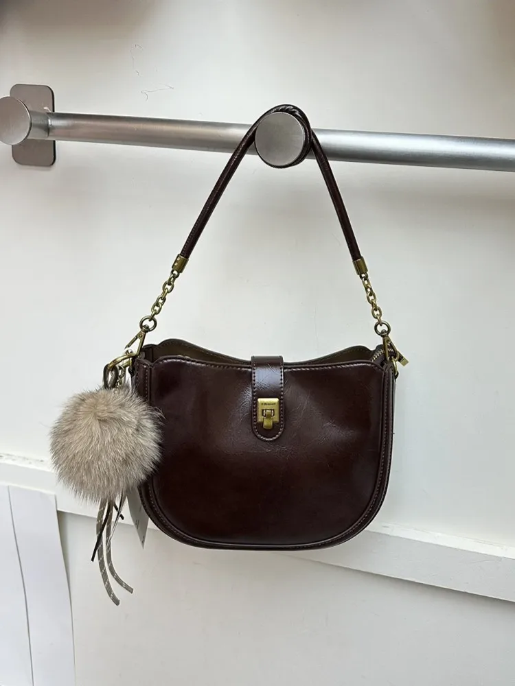 Versatile Women Office Underarm Bag Buckle Zipper Suede Patchwork Pu Shoulder Bag Casual Ladies Elegant Designer Crossbody Bags