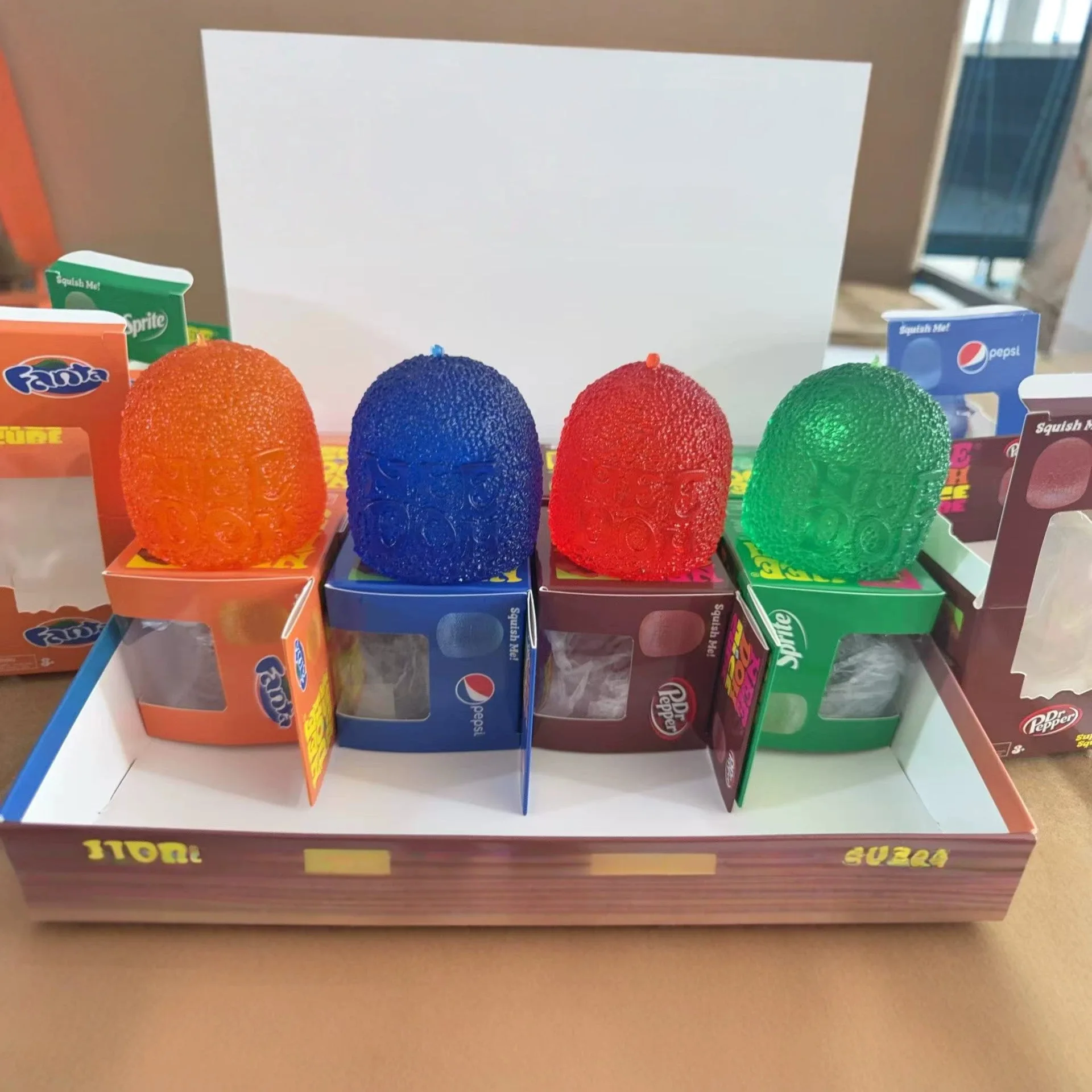 Advanced Four Color Candy Sensory Toy with High Beauty, Stress Relieving Blocks, Maltose Squeezing, Music Relieving, and Ventila