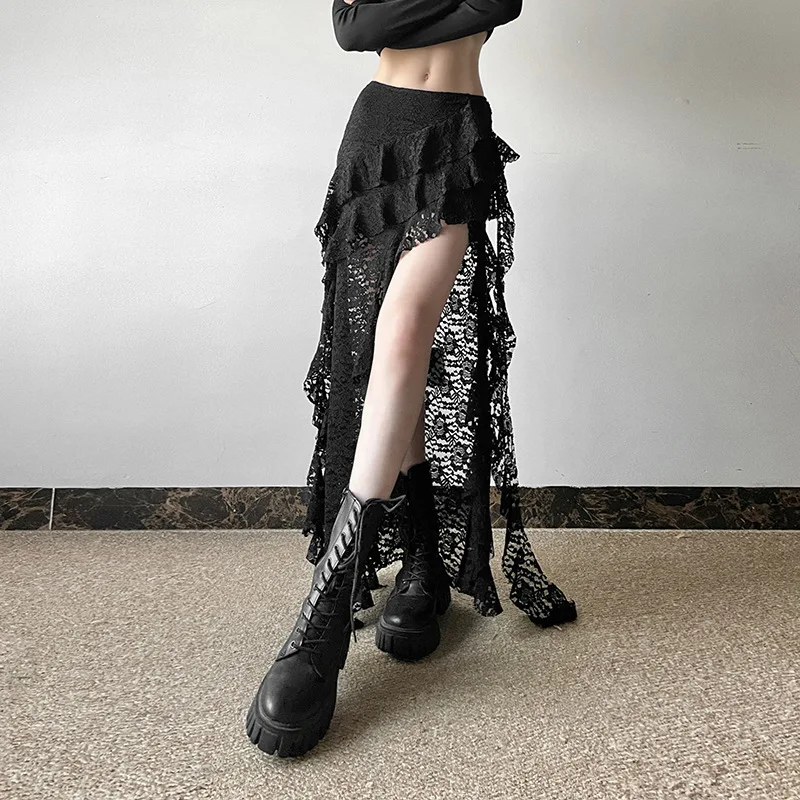 

2025 Autumn New Women's Clothing Unique Design Black Lace Wavy Edge Skirt European and American Style