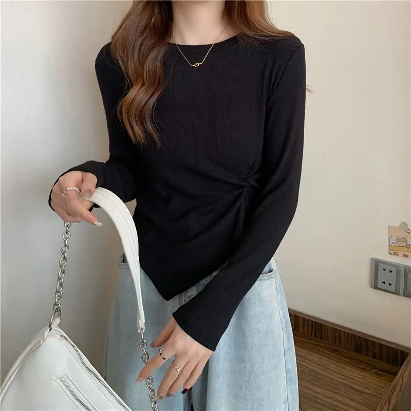 2023 Spring and Autumn Fashion Trend Minimalist Slim Fit Design Sense Small Crowd Neck Solid Color Underlay Irregular T-shirt