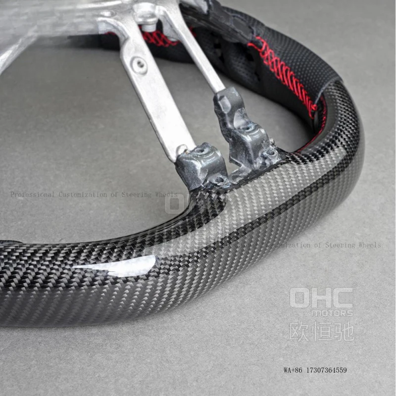 Suitable for AMG S-Class, E-Class, C-Class, A-Class, CLA, G-Class modified and upgraded carbon fiber dragonfly-style car steerin