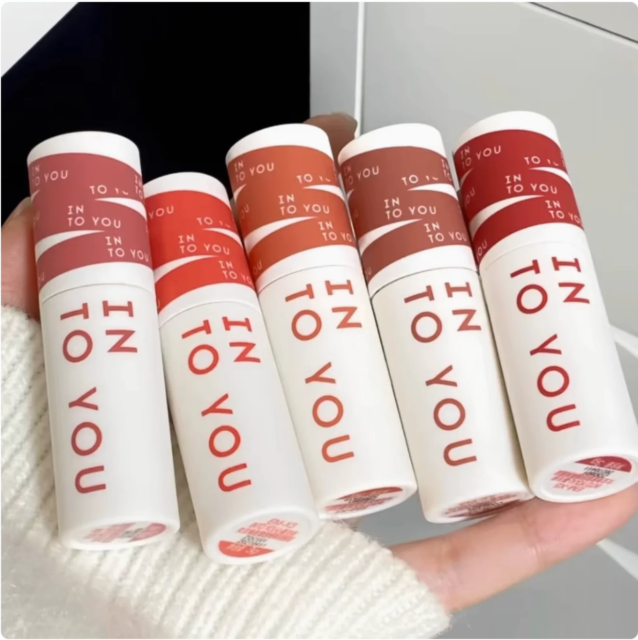 

INTO YOU Lip Mud Heroine Matte Velvet Lip and Cheek Dual-use Lip Mud Soft Fog Smooth Blush Lip Lipstick Makeup