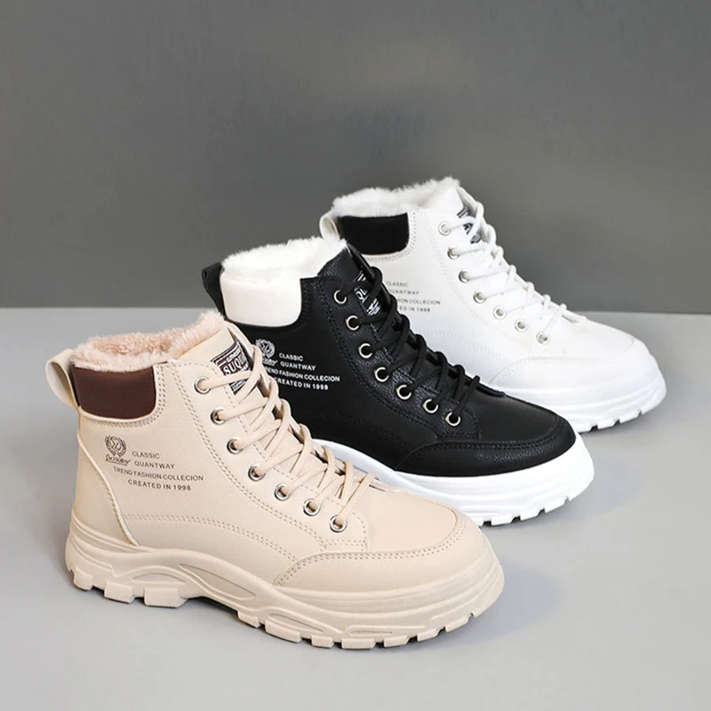 New 2024 autumn and winter high top women's shoes plus cashmere cotton shoes warm velvet thick soled elevating student shoes