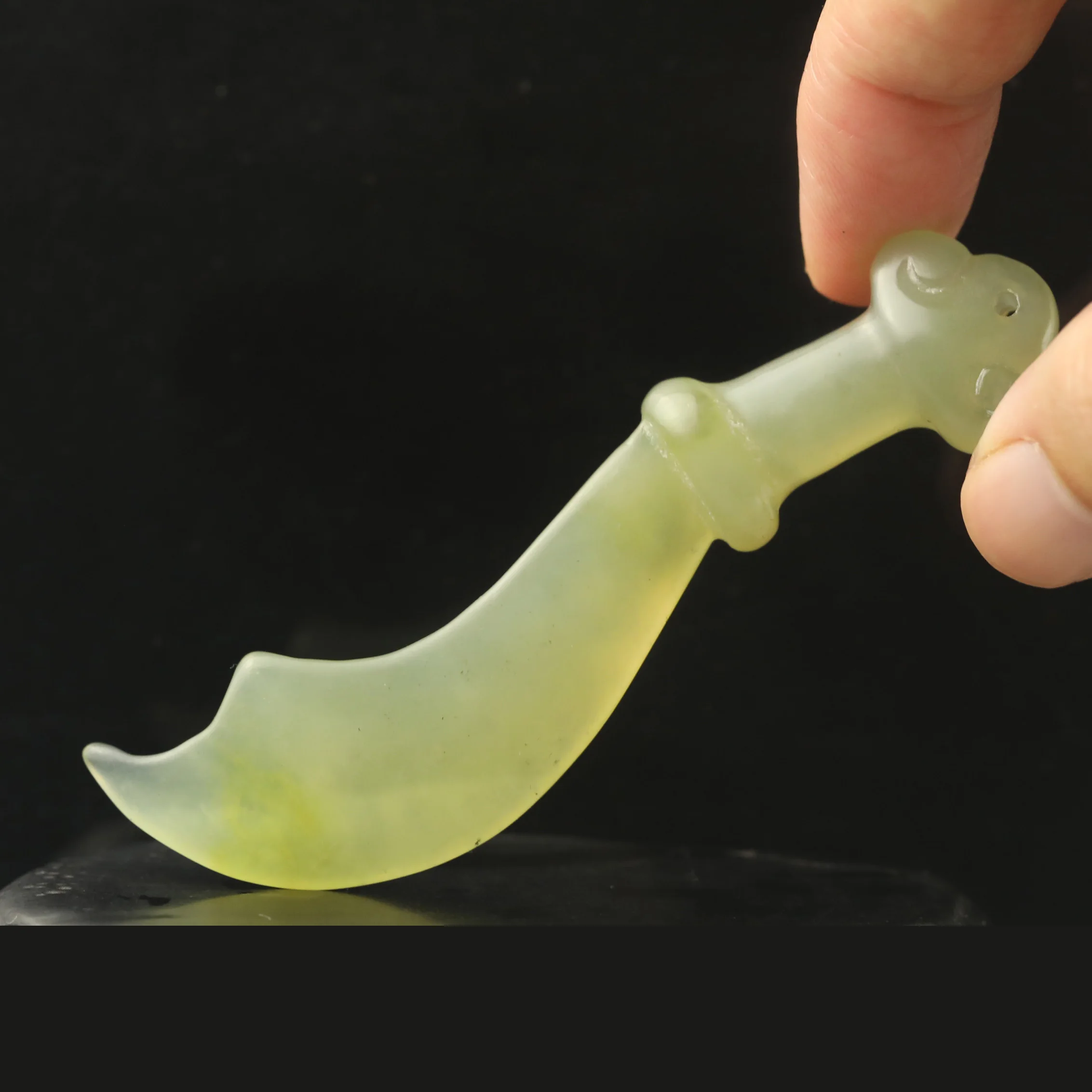 الصين القديمة اليشم الطبيعي اليد منحوتة تمثال السيف الفأس قلادة قلادة # 22