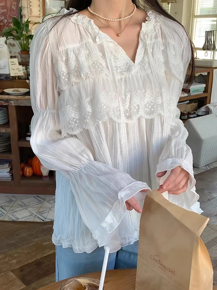 Chic Spring Sweetn V-ne Sa Design Loose Splicing Lace Long Sve Striped Chiffon irt Korean Sle Commute Faion