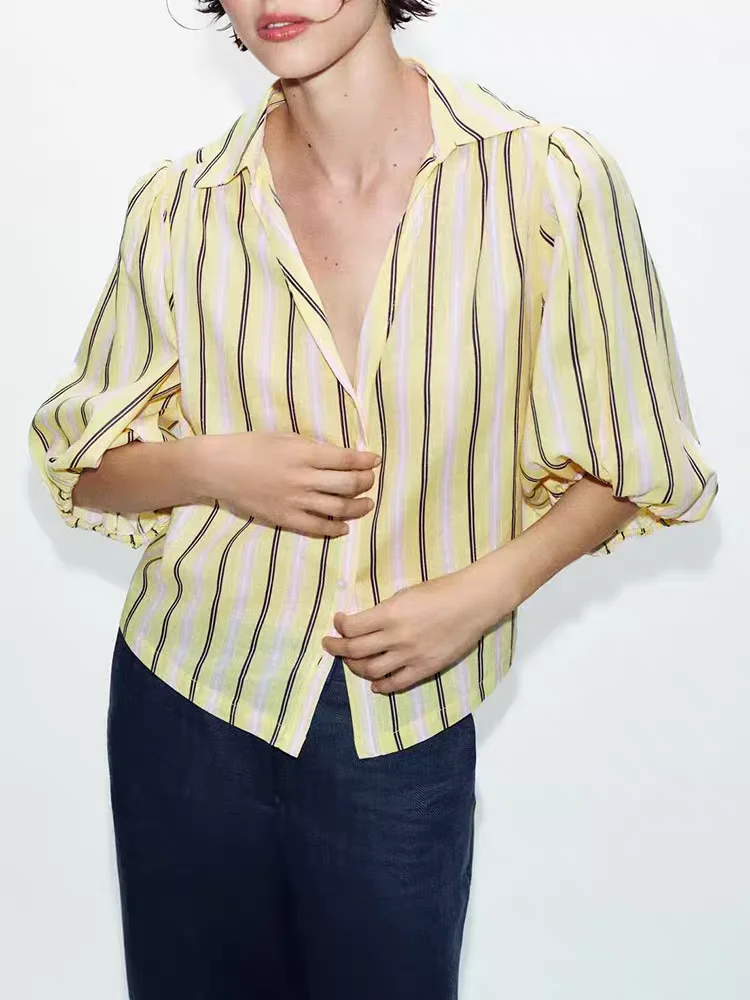 

Spring 2026 New Women's Fashion Bubble Sleeve Shirt Turn-down Collar Short Sleeve Dressing Style Polyester Casual Outerwear