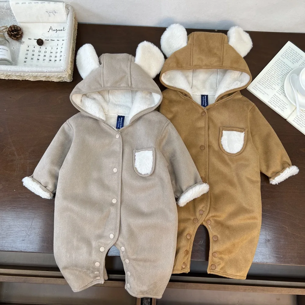 2026 Winter New Baby Plus Velvet Thick Romper Boy Girl Newborn Long Sleeve Warm Cute Bear Hooded Jumpsuit Infant Fleece Clothes