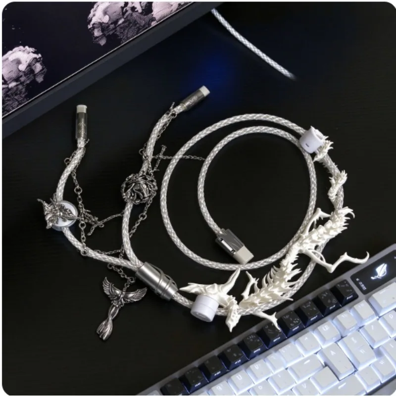 Customized Mechanical Keyboard Cable White Woven Pilot USB-C 1.3m Data Cable for Decorating Gaming and Esports Room Desktops