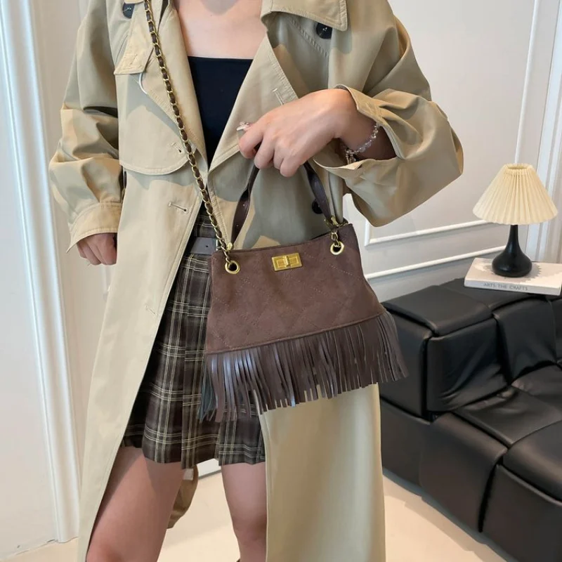 

Элегантная сумка через плечо Роскошная кожаная женская сумка Известный дизайнер Классическая парижская сумка премиум-класса с деталями ​