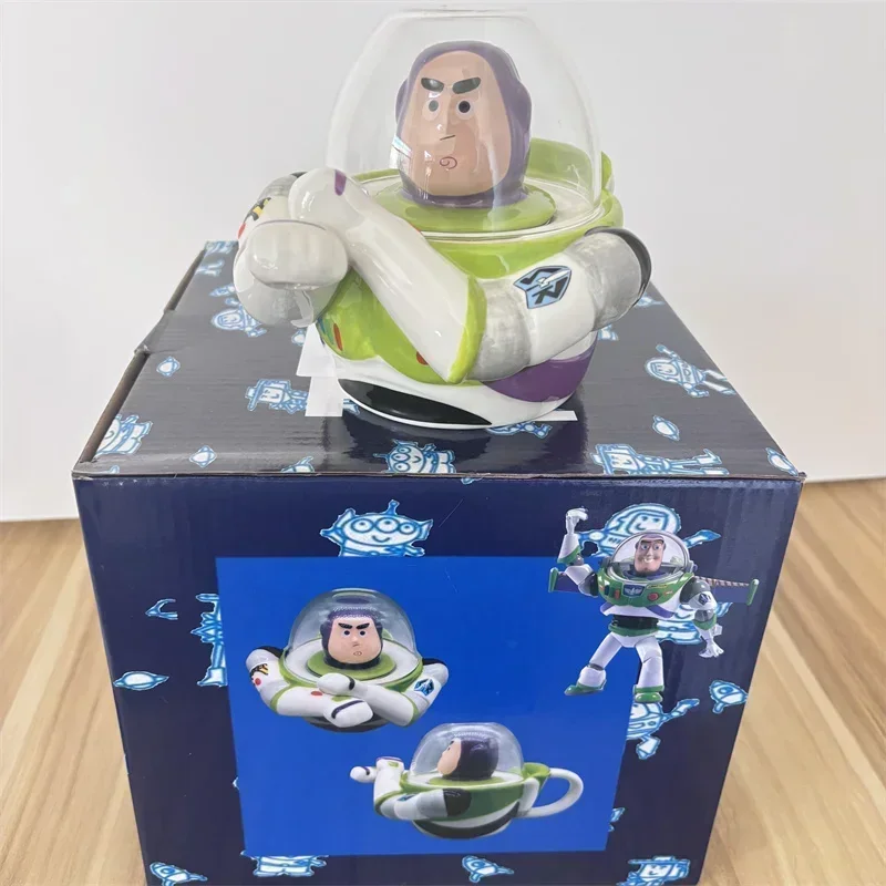 

Аниме керамический чайник, набор кружек, История игрушек Базз Лайтер, креативная настольная модель, украшение, подарок на день рождения-сюрприз
