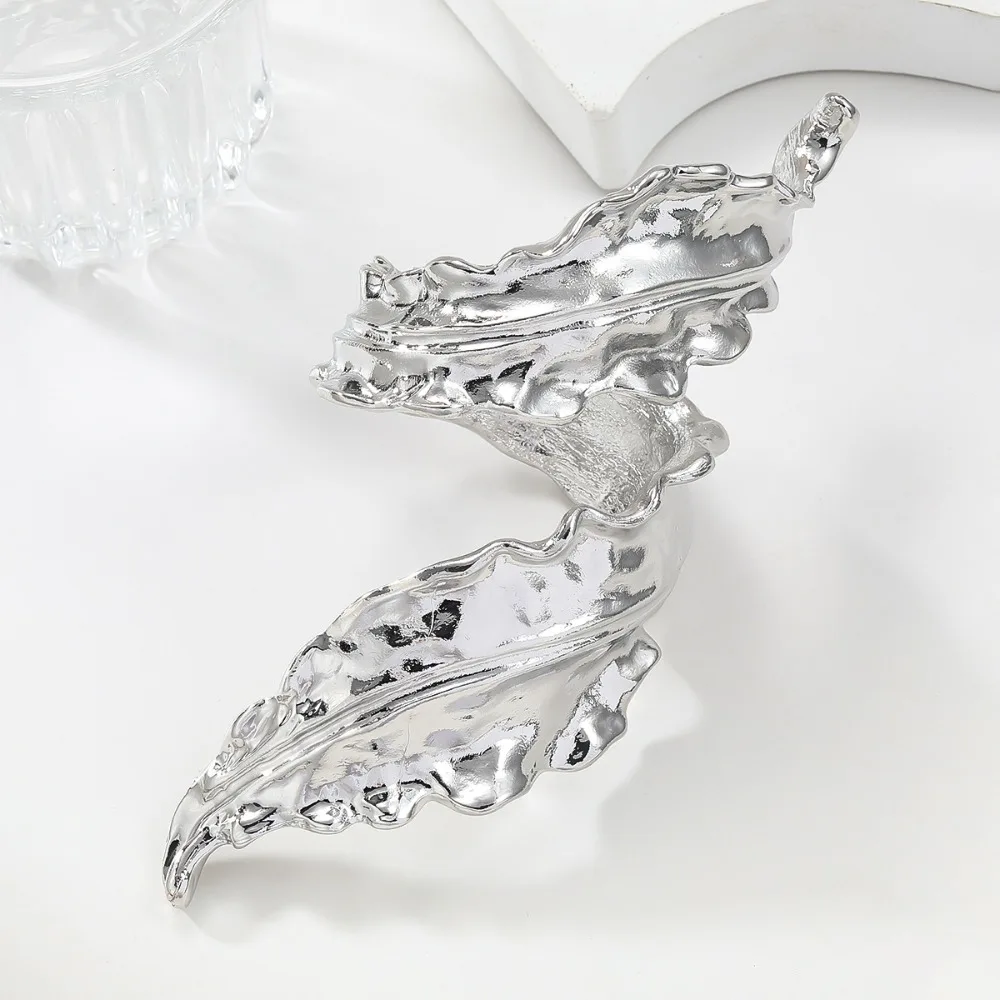 

New Hip-hop Leaf Alloy Bracelet Chunky Bohemian Hip Hop Bracelet Exaggerated Punk Exaggerated Metal Handwork