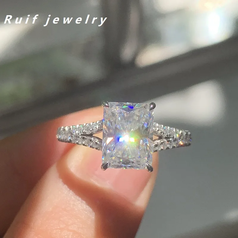 

Ruif Exquisite Custom Jewelry Moissanite Rings for Women Proposal Engagemen Classical Design Daily Wear 18k 14k 10k 9k Accept