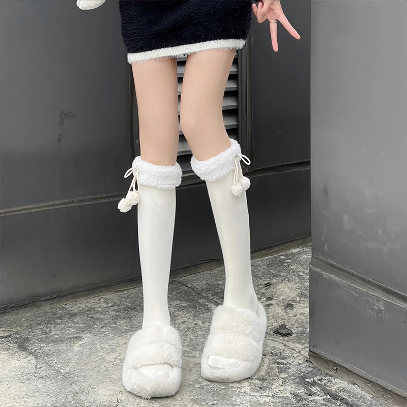 ถุงเท้าผู้หญิงสำหรับฤดูหนาว ถุงเท้าขนสัตว์แคชเมียร์อุ่นๆ ถุงเท้ายาวถึงต้นขา สไตล์เกาหลี โลลิต้า สาวหวาน น่ารัก ถุงเท้าปอมปอมยาวคลุมเข่า