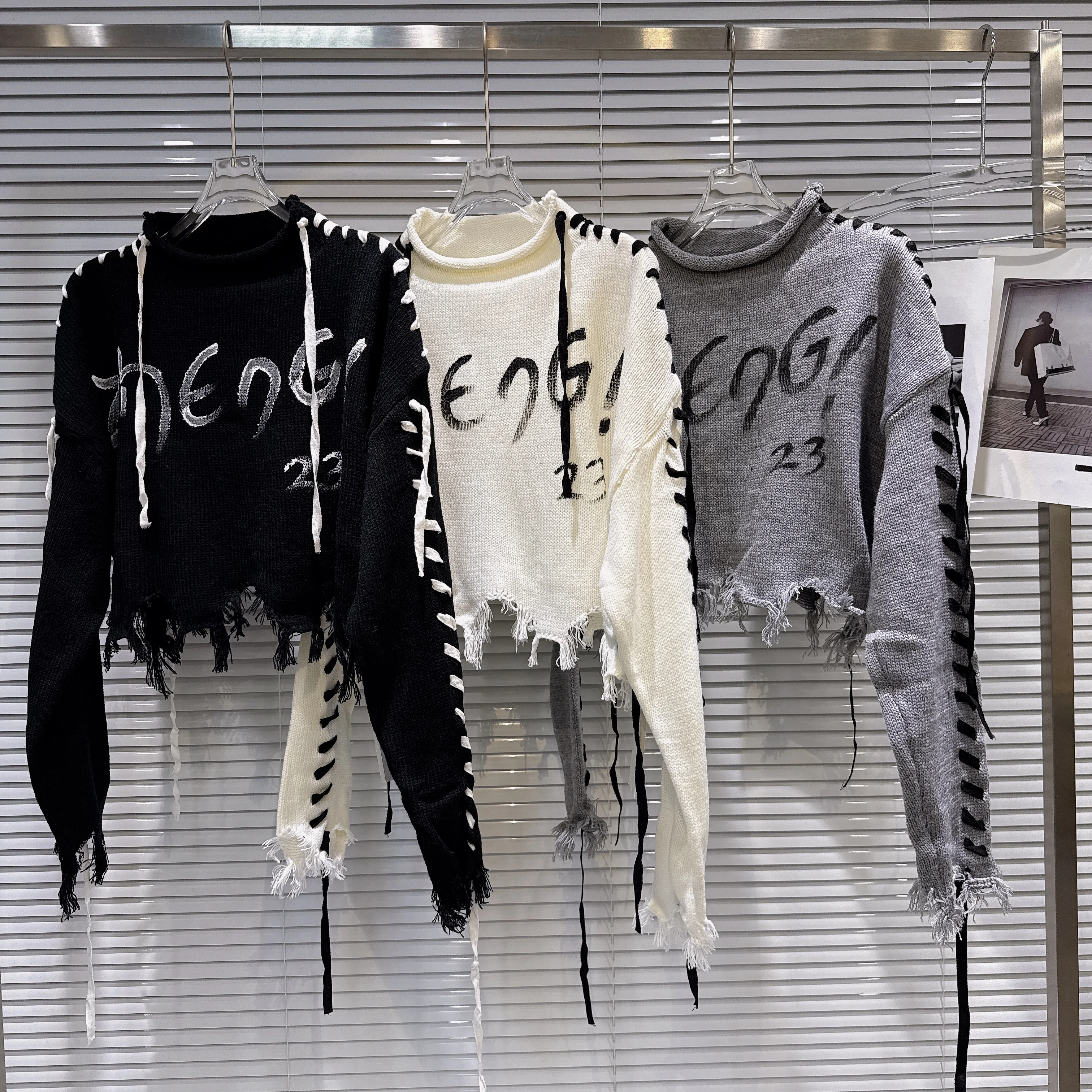 

Autumn Spicy Girl Letters Graffiti Knitted Pullovers Long Lace Up Straps Sleeve irregular Fringed Sweater Knitwear Jumpers Tops