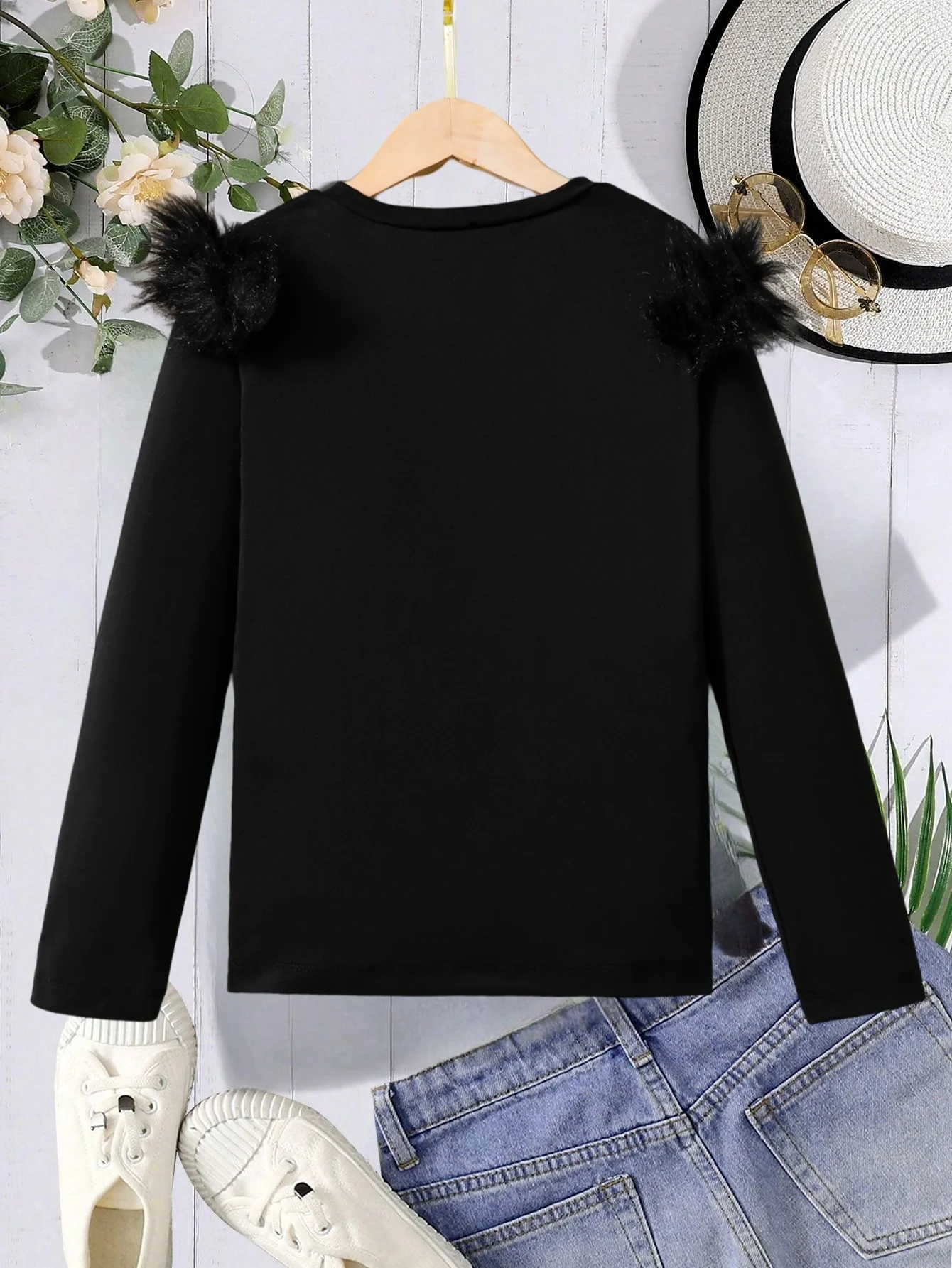 Girls Fashion Black Feather Sleeve Top - Simple Design, Unique Feather Decoration