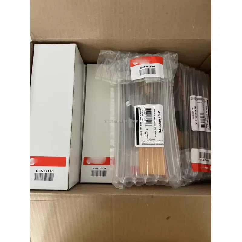 Compressor Chiller Parts Level Sensor SEN02128