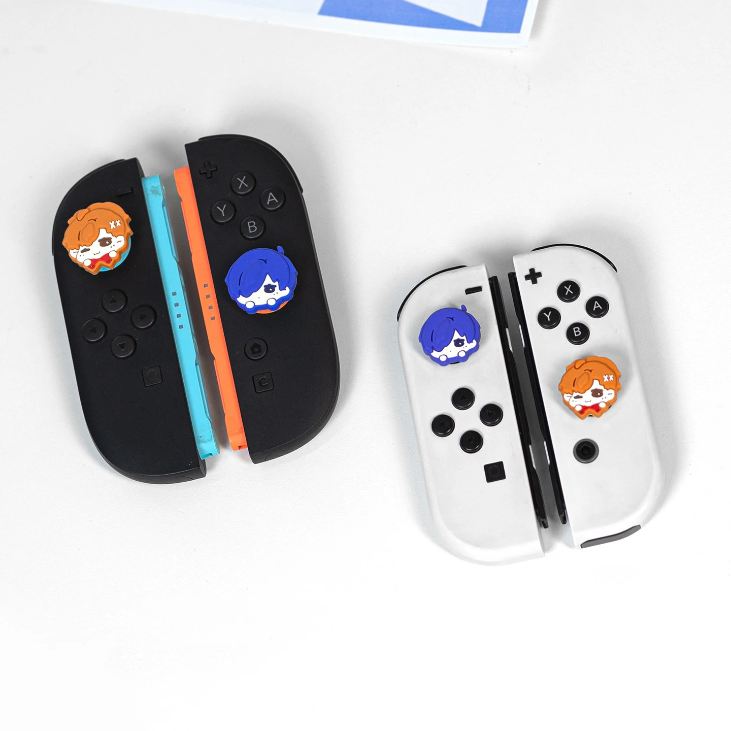 Nakładki na gałki kontrolera Nintendo Switch 2 OLED Lite Joy-Con, antypoślizgowe osłonki, akcesoria do konsoli do gier (w stylu kreskówkowym) — zdjęcie produktu 3