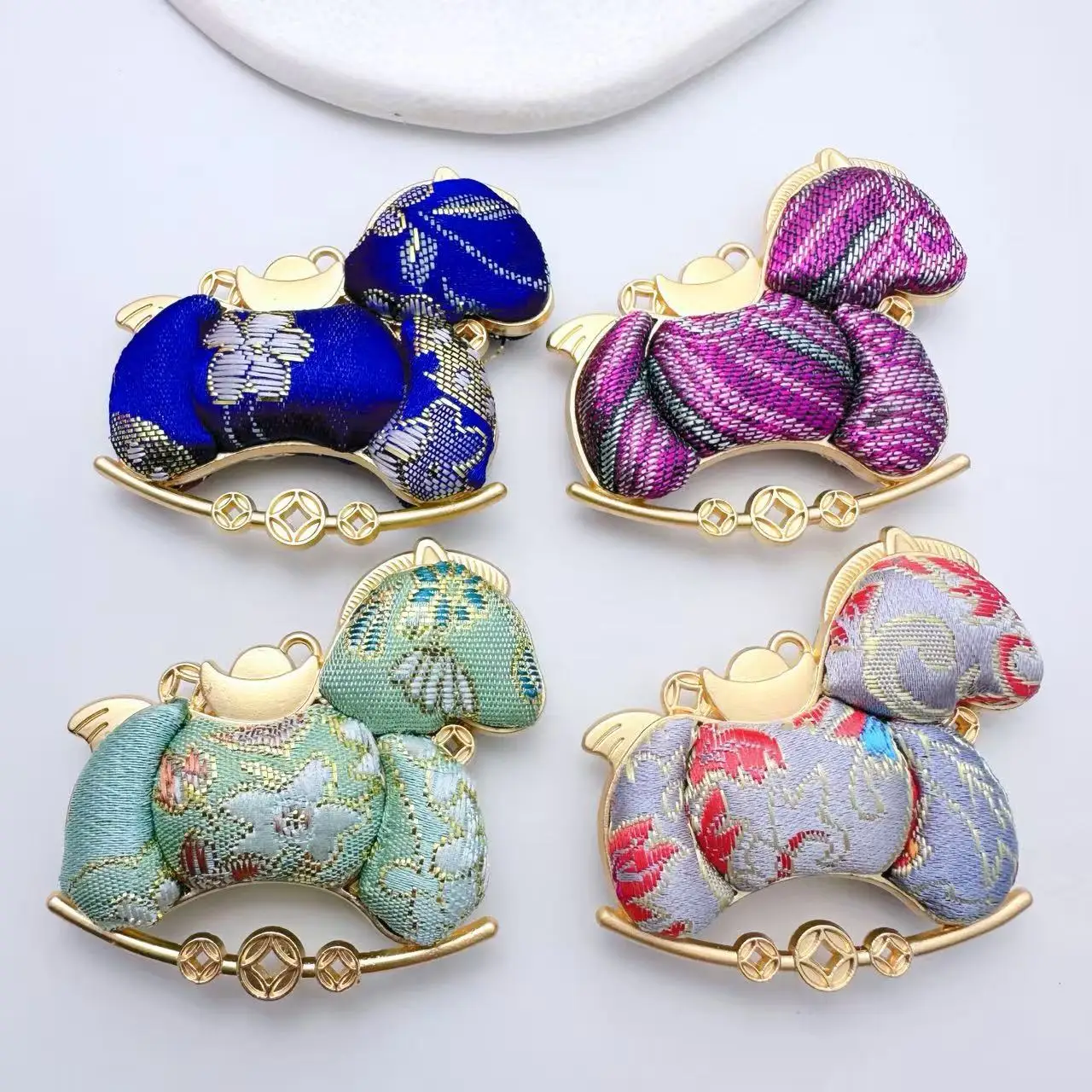 

Zodiac Brocade Exquisite and Cute Horse Charms Pendant for Necklace Earrings Clothes Jewelry Accessories