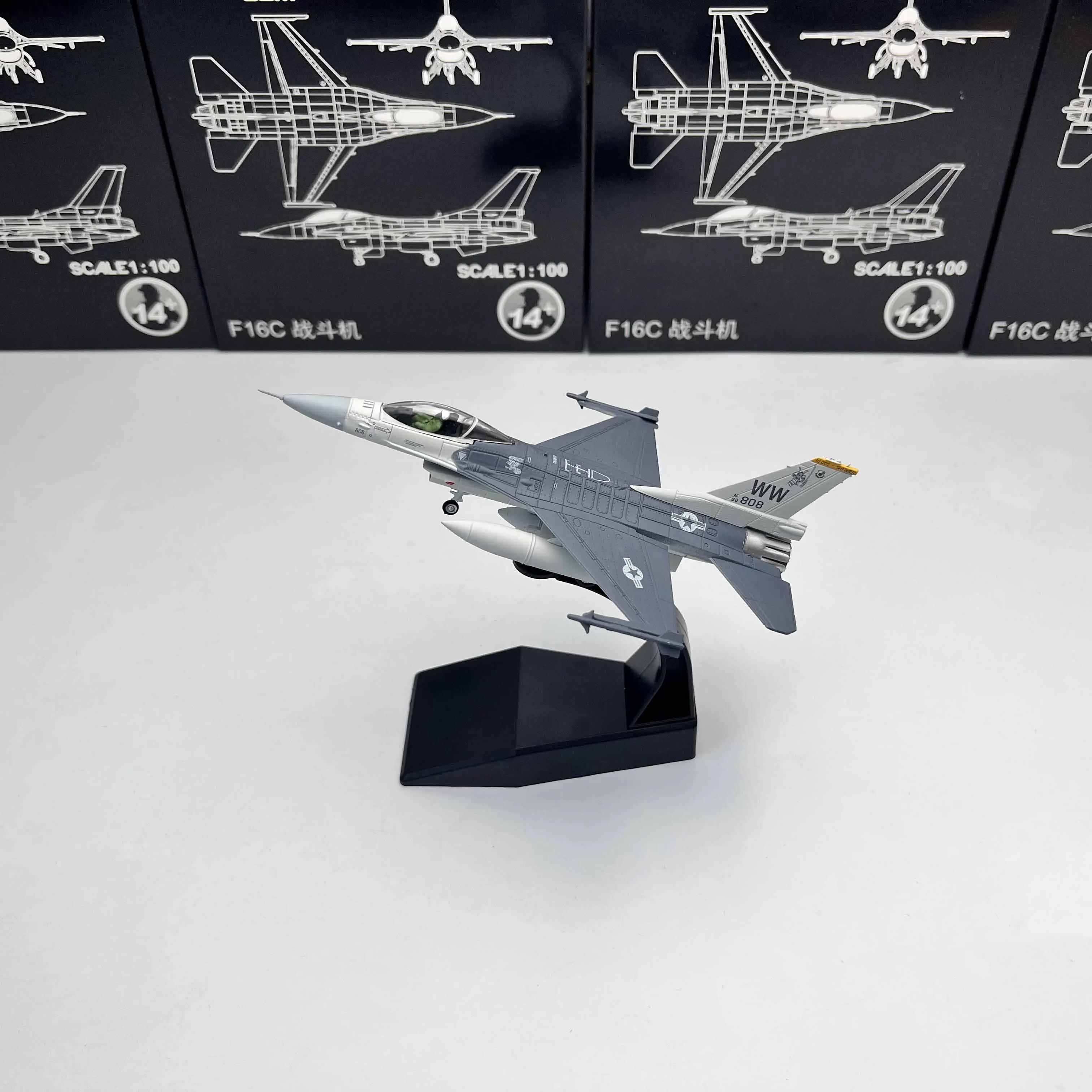 

Масштаб 1/100 F16C Fighting Falcon F16 Американский тихоокеанский эскадрильйон, истребитель из сплава, литой под давлением металлический самолет, модель самолета, игрушка