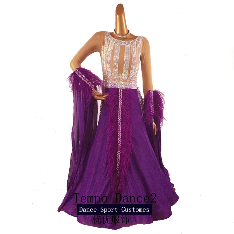 Kostenlose maßgeschneiderte Farbgröße mit Federn für Damen, maßgeschneidertes modernes Standard-Ballsaal-Tanzkleid für professionelle Qualifikationen