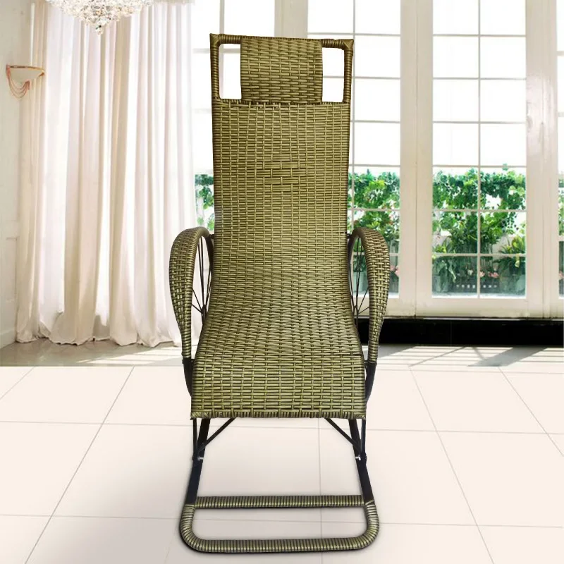 Two wheeled rocking chair leisure lounge chair rattan weaving lounge chair elderly rocking one for distribution