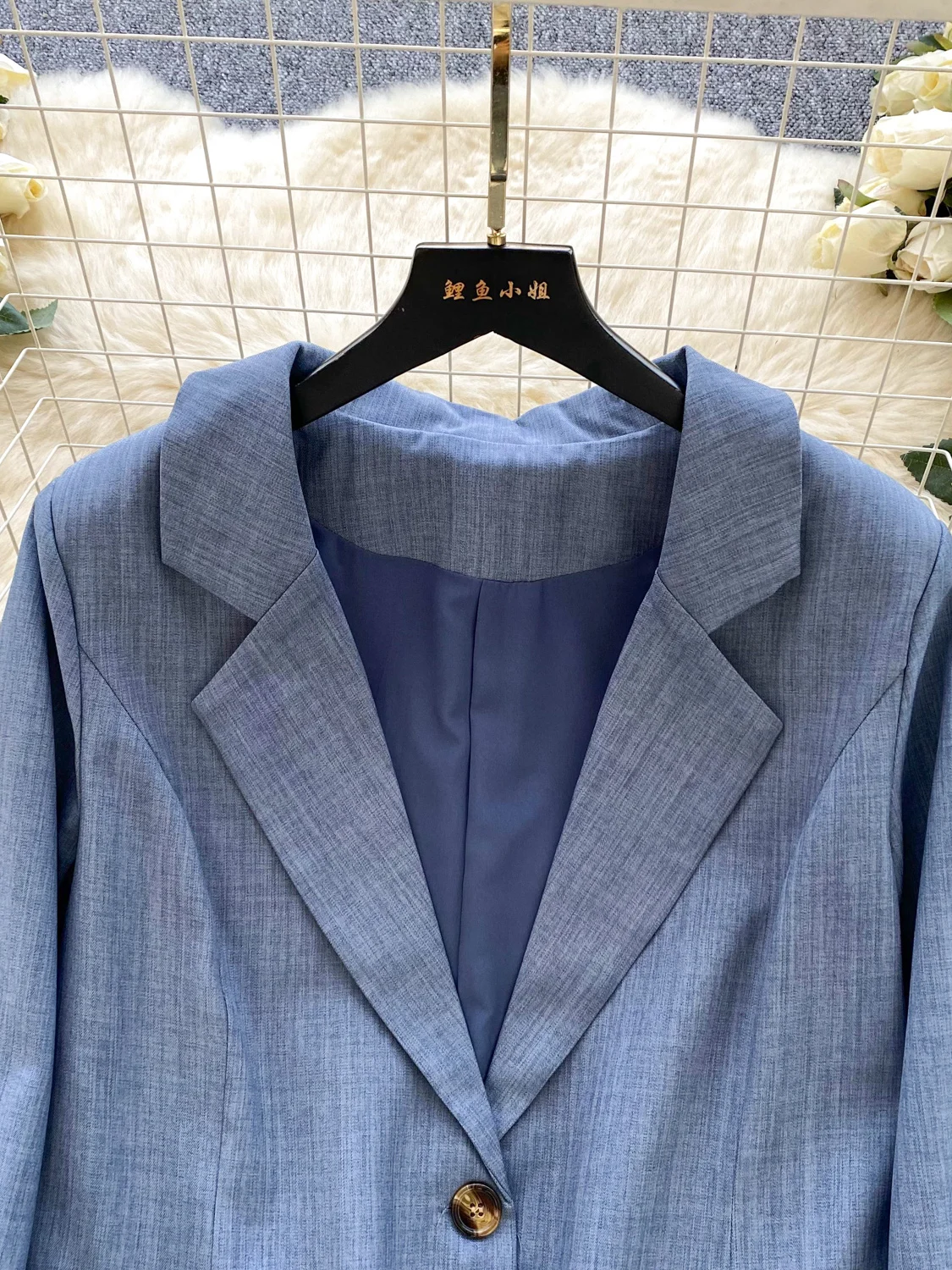 بدلة نسائية من Ele Jaet 2025 لخريف جديد Sle للتنقل سترة فضفاضة غير رسمية بأزرار لأعلى ملابس عمل متعددة الاستخدامات ملابس خارجية