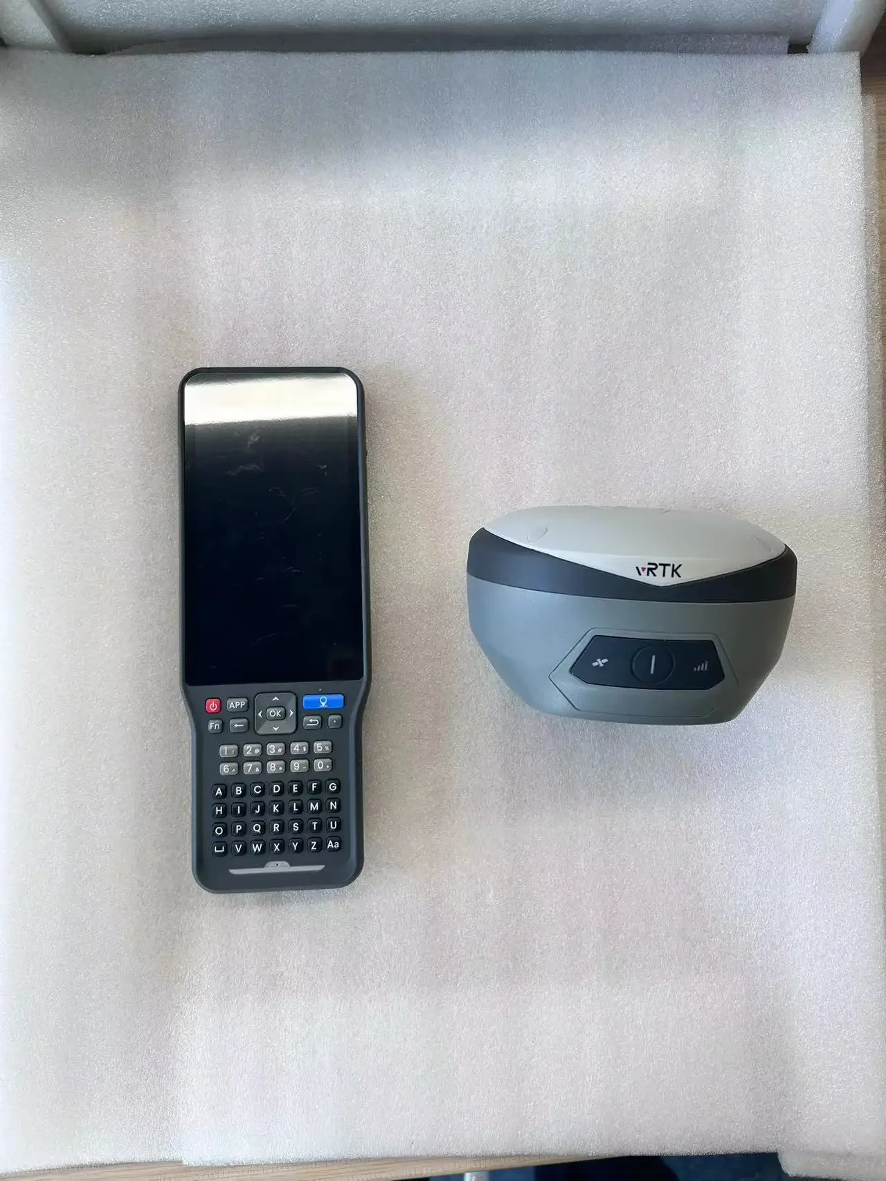 Beste Hi Target VRTK2/VRTK GPS Rtk-ontvanger met dubbele frequentie Gnss Rtk landmeetkunde