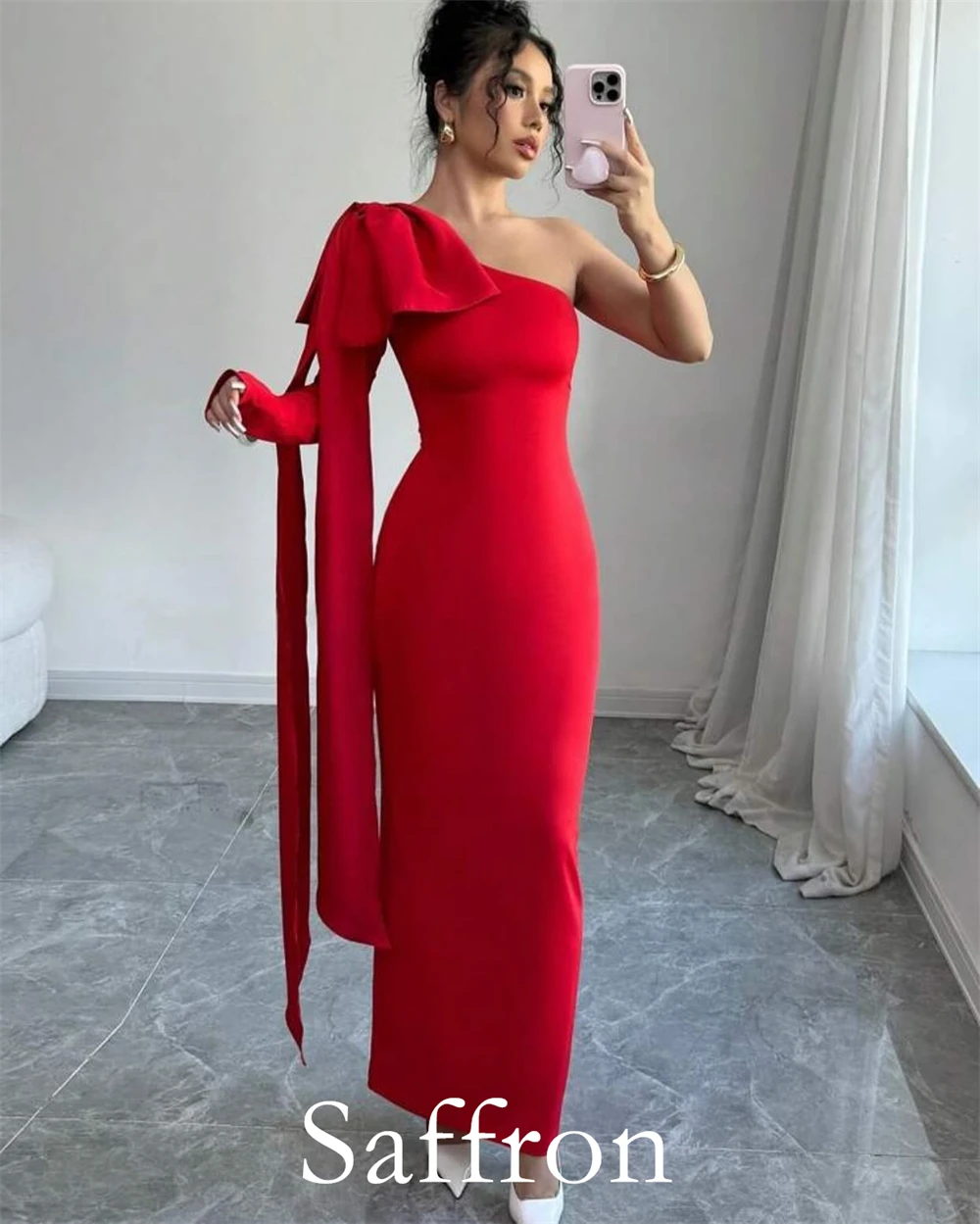Customized Exquisite Big Bow Ribbons Evening Dress Graceful Sheath Party Dress Fashion One Shoulder Long Sleeves Celebrity Gowns