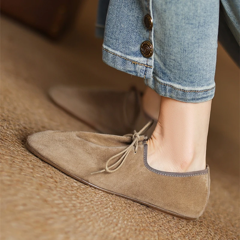 

Retro Womens Moccasin Fashion Flat Bottom Casual Shoes Exquisite Soft Sole Walking Shoes for Woman Designer Shoes Zapatos Mujer