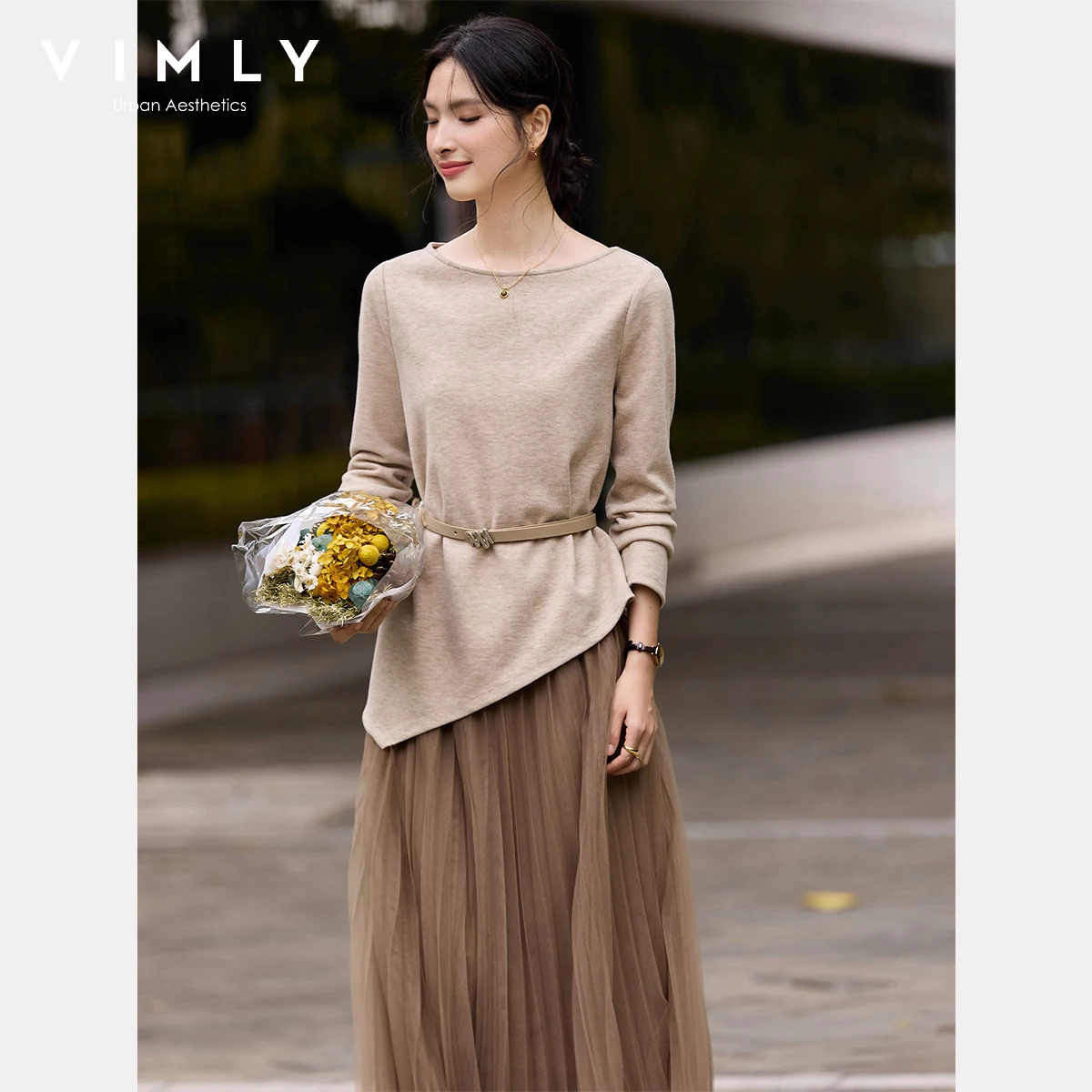 VIMLY Set Rok 2 Potong Pakaian Wanita Elegan Atasan Kerah Slash Cokelat Rok Panjang Lipit Musim Gugur 2025 Set Dua Potong Wanita A3259