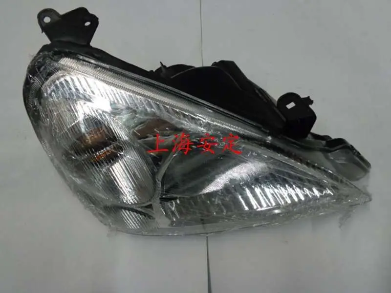 

Auto parts High quality For Suzuki Aerio Liana 1.6 Headlight Front Combination Light 1.4A+