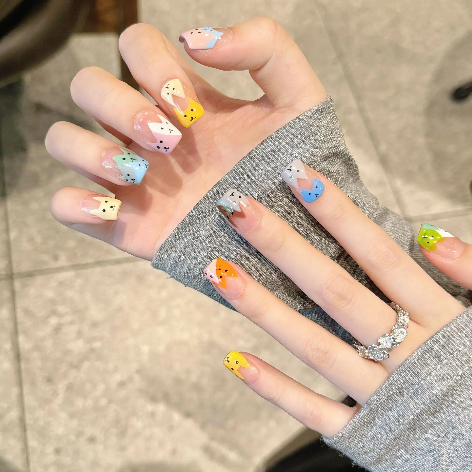 Press On Nails Handmade Colourful Cute Handpainted Cat Dopamine Childish Short Fake Nail Patches Removable Reusable