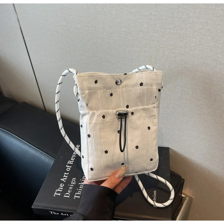 Kreative Falten-Tasche Neue Mode Trendige Umhängetasche Vielseitige Einzel-Schulter-Handytasche Aufbewahrung und Dekoration – Detail 35