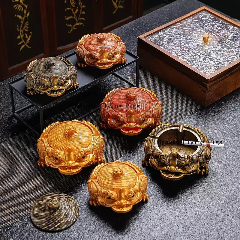 

Resin Golden Toad Ornament Covered Anti Fly Ash Ashtray Office Ashtray Home Decor Golden Toad Ornament Household Merchandises