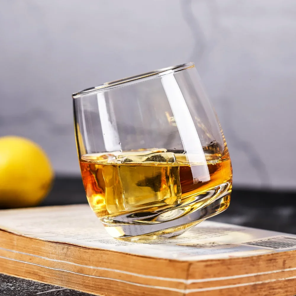 Contemporary Contracted Creative Transparent Glass Whiskey Wine Liquor Beer Glassware Rotating Liquor Cup Success Drinkware