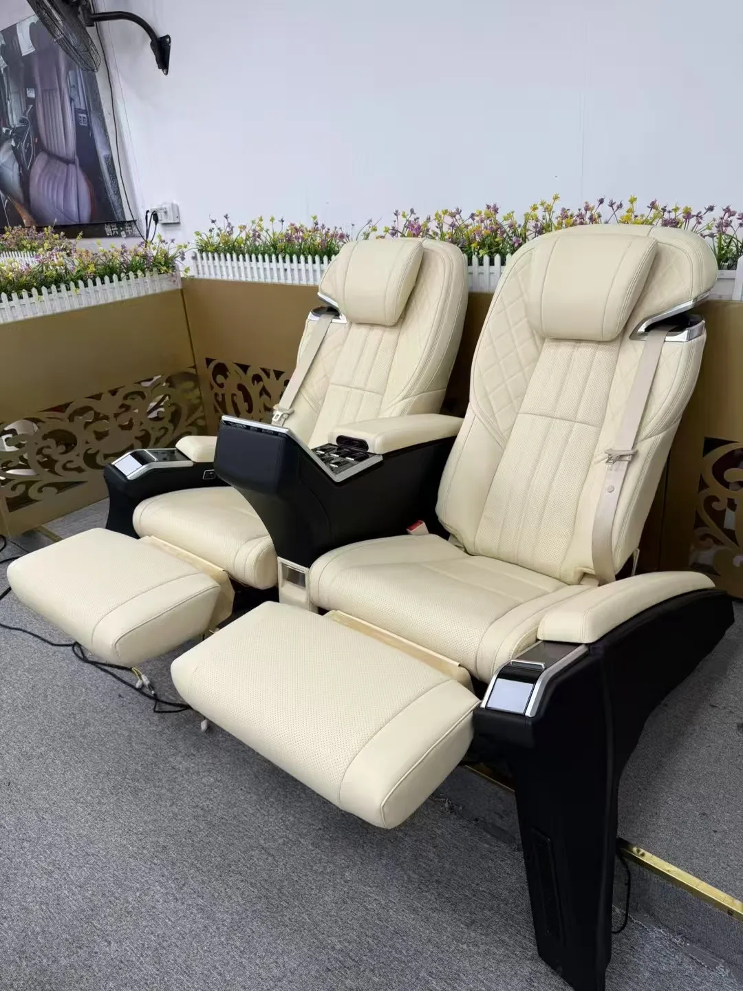 2025 Electric Car Seat with Heating Massage  for  G-class Lc200 Lc300