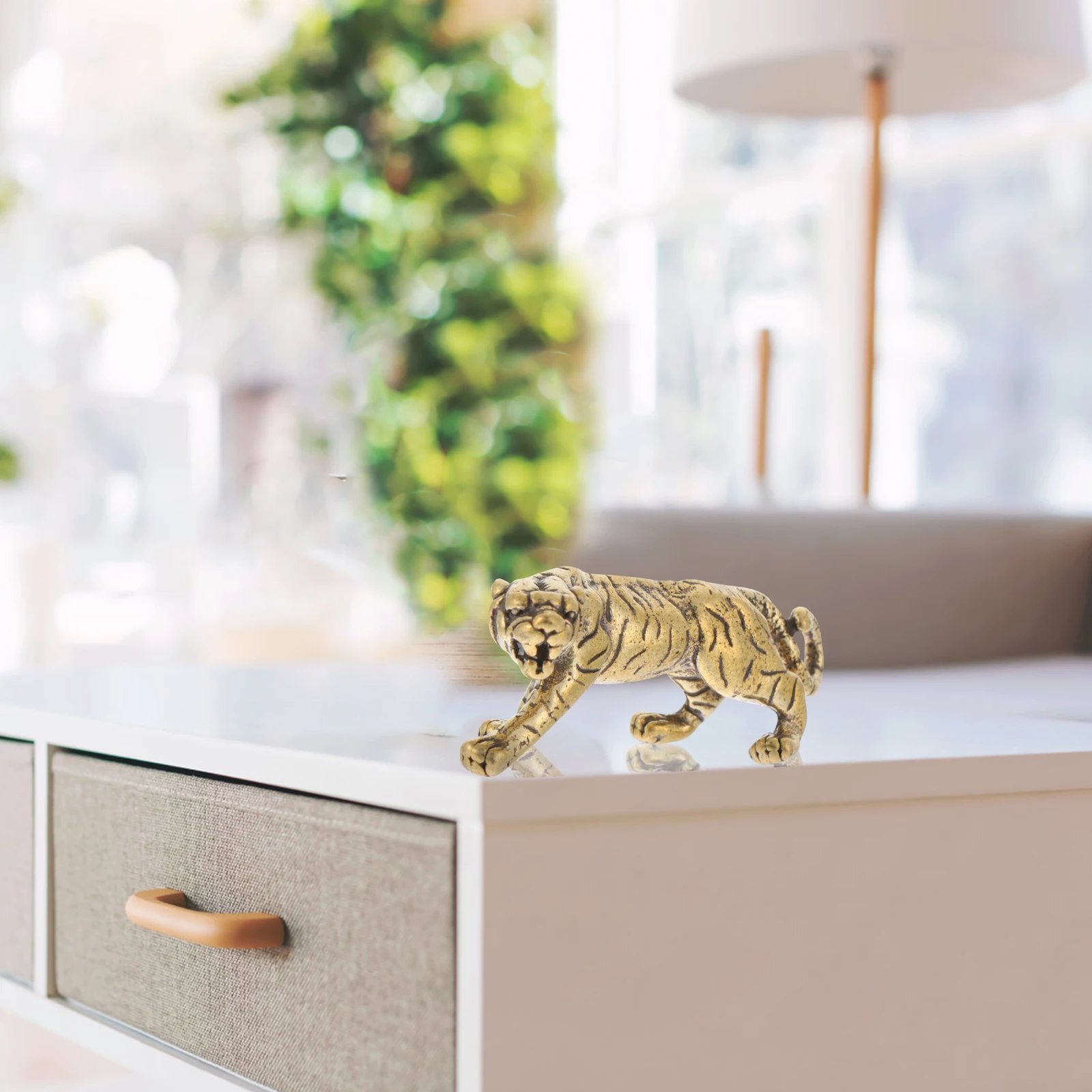 

2 Pcs Copper Tiger DIY Decor Hanging Keyholder Durable Pendant Craft Zodiac Statue Home Accessories Fortune Charm